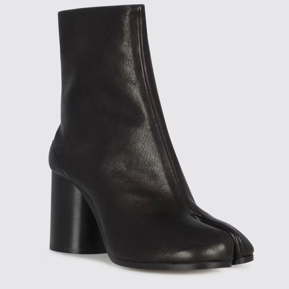 Maison Margiela Tabi leather split-toe ankle boots - Picture 9 of 11